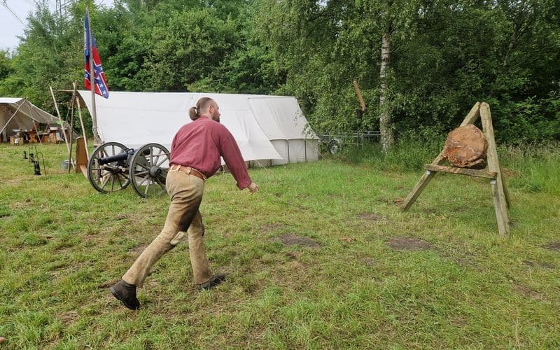 38. WESTERN- UND VORDERLADERTREFFEN 2025 – Trotz Regenwetter ein voller Erfolg – Bild