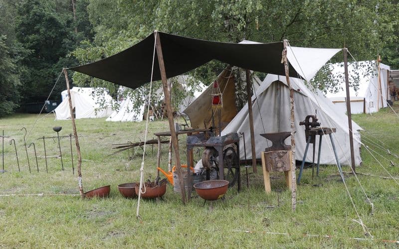 38. WESTERN- UND VORDERLADERTREFFEN 2025 – Trotz Regenwetter ein voller Erfolg – Bild